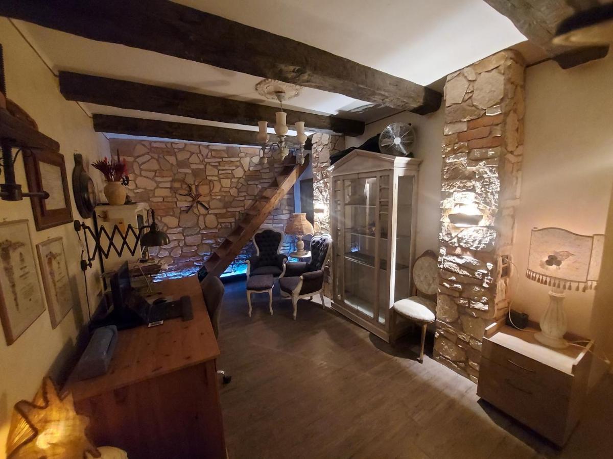B&B Corte Colli Antichi Sona Eksteriør bilde